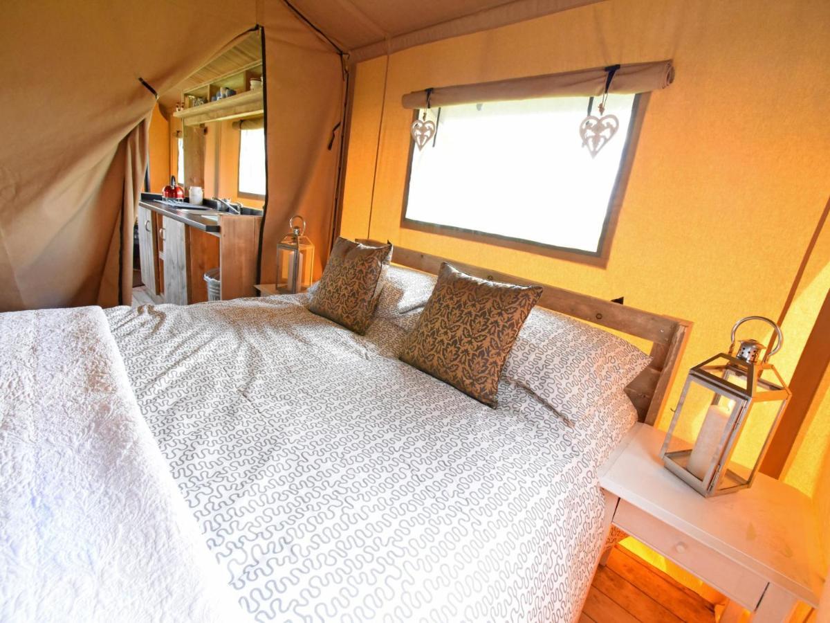 Carr'S Hill Luxury Safari Tents Denny Extérieur photo